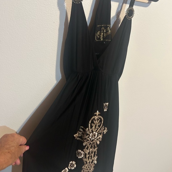 Soul Revival Tops - Soul Revival Black and Gold Halter long top rope like halter straps.